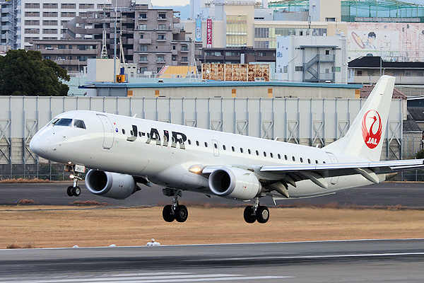 J-AIR E190（JA253J)