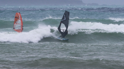 セバーンセイル 沖縄 ウインドサーフィン