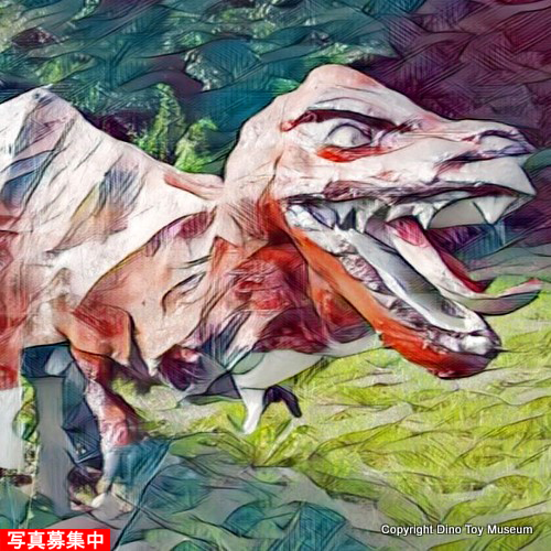 常磐線の線路脇にいる恐竜（茨城県日立市）【こんなところで恐竜発見！】