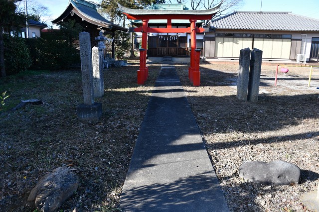 川島町谷中　諏訪神社